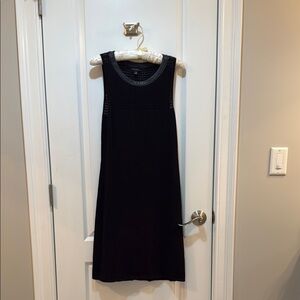 Ann Taylor Black Sheath Midi Dress Scoop Neck Sleeveless